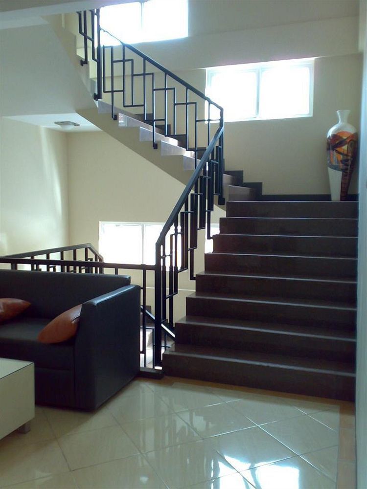 โรงแรมออร์เลน ยอกยาการ์ตา ภายนอก รูปภาพ